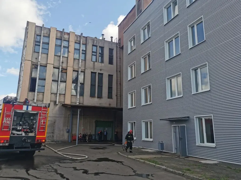 2 августа 2024 г. Могилев, ул.Космонавтов. Пожар на предприятии «Метиз».