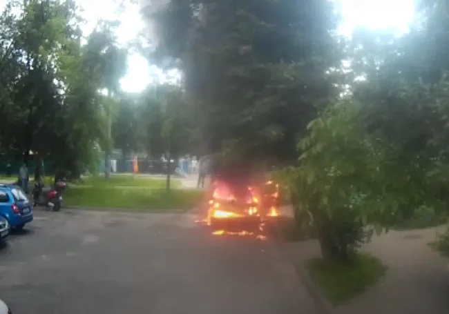 «Загорелся автомобиль, подозреваю поджог