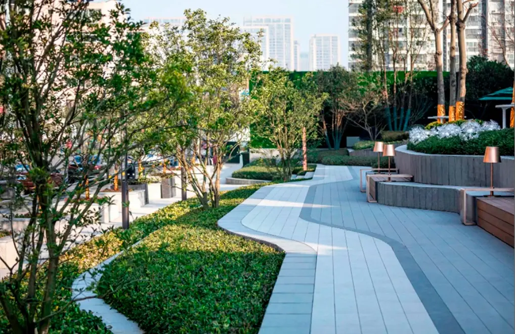 Дома в районе жилых домов №51 и 53 по улице Криулина в Могилеве. Проектное решение благоустройства дворовой территории.