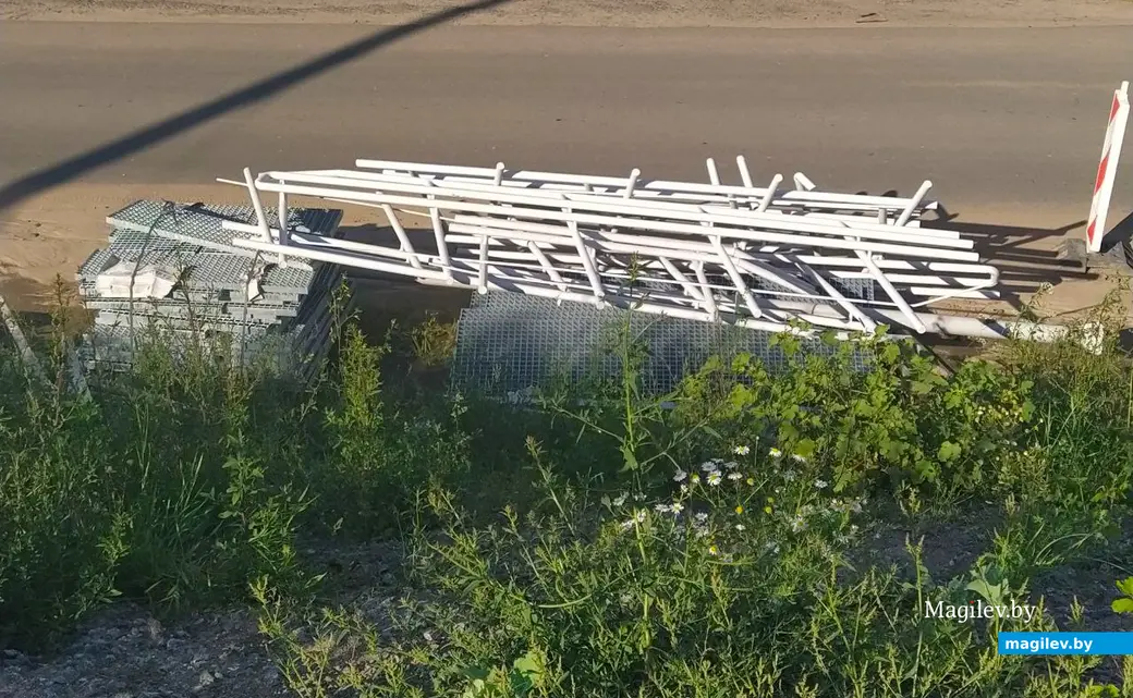 14 августа 2024 года. Могилев. Пушкинский проспект. Установка спускового металлического моста.