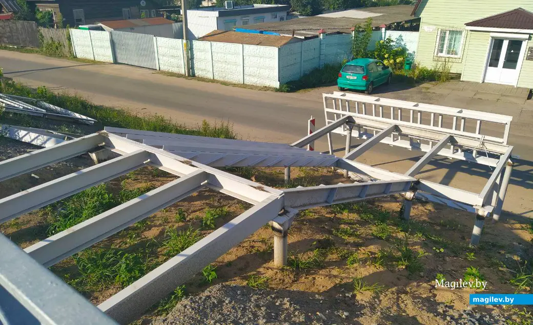 14 августа 2024 года. Могилев. Пушкинский проспект. Установка спускового металлического моста.