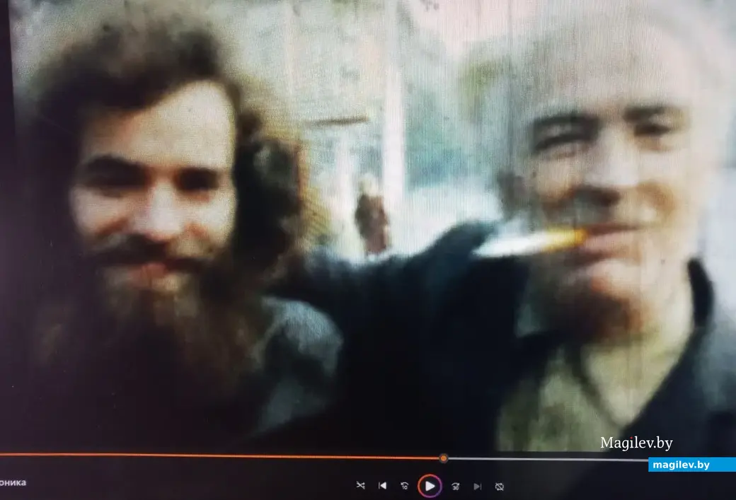 Скриншот из фильма «Пенсия» (слева – Александр Рипинский).