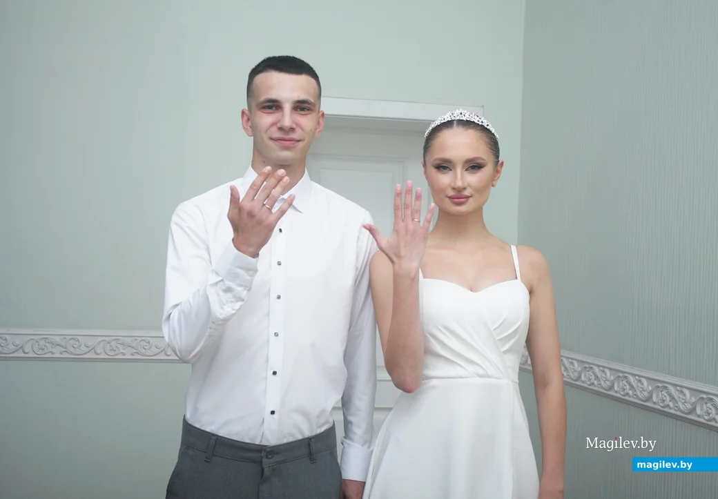 15.08.2024. ЗАГС Бобруйского горисполкома. Свадьба Дарьи Альшевской и Павла Щербы.