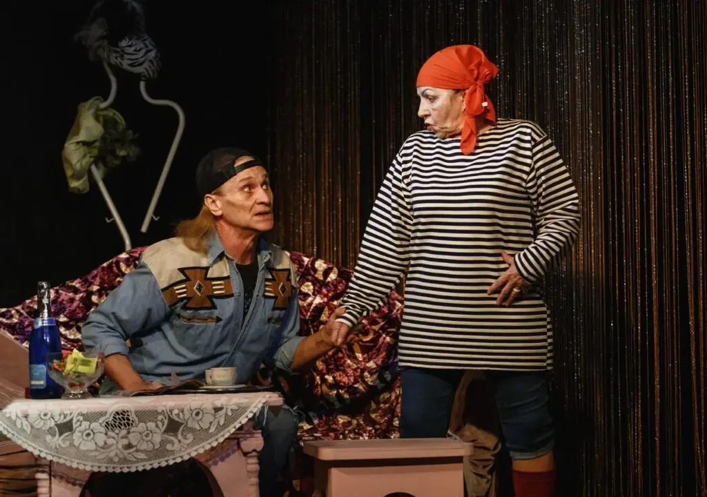 Водевиль «Божьи одуванчики» театра драмы и комедии им. В.И. Дунина-Марцинкевича.