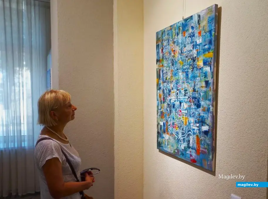 21.08.2024. Могилев, выставочный зал Музея истории Могилева. Открытие выставки Игоря Адамовича «Гарады фарбамi i лiтарамi».