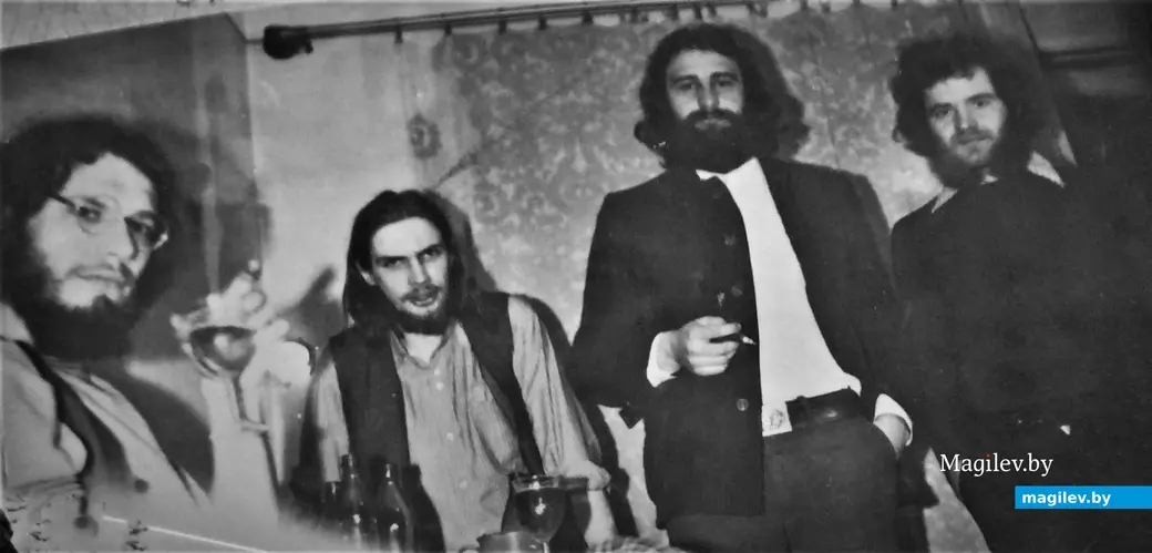 1980-е годы, Могилев. Слева направо: Плейшнер, Славка Кот, Минька, Рипинскийю