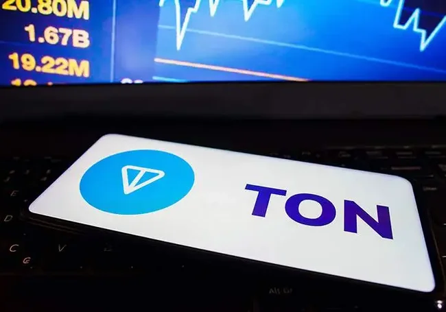 Курс криптовалюты Toncoin обвалился после задержания Дурова во Франции