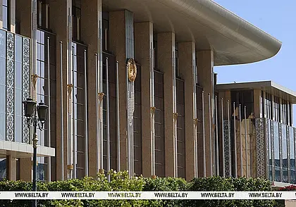 Лукашенко произвел кадровые ротации в руководстве четырех министерств