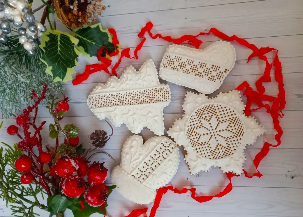 Десерты, изготовленные Натальей Башкировой.