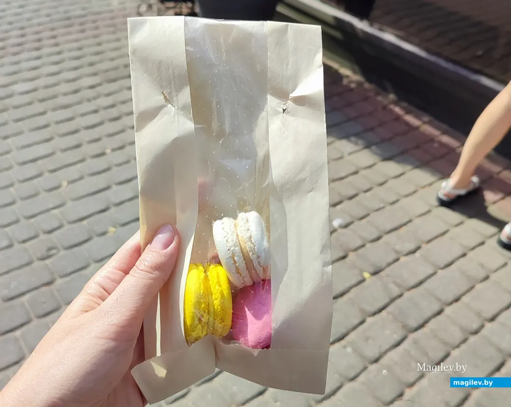 30 августа 2024 г. Угощение от кафе «Мадлен» и «Ван Гог».