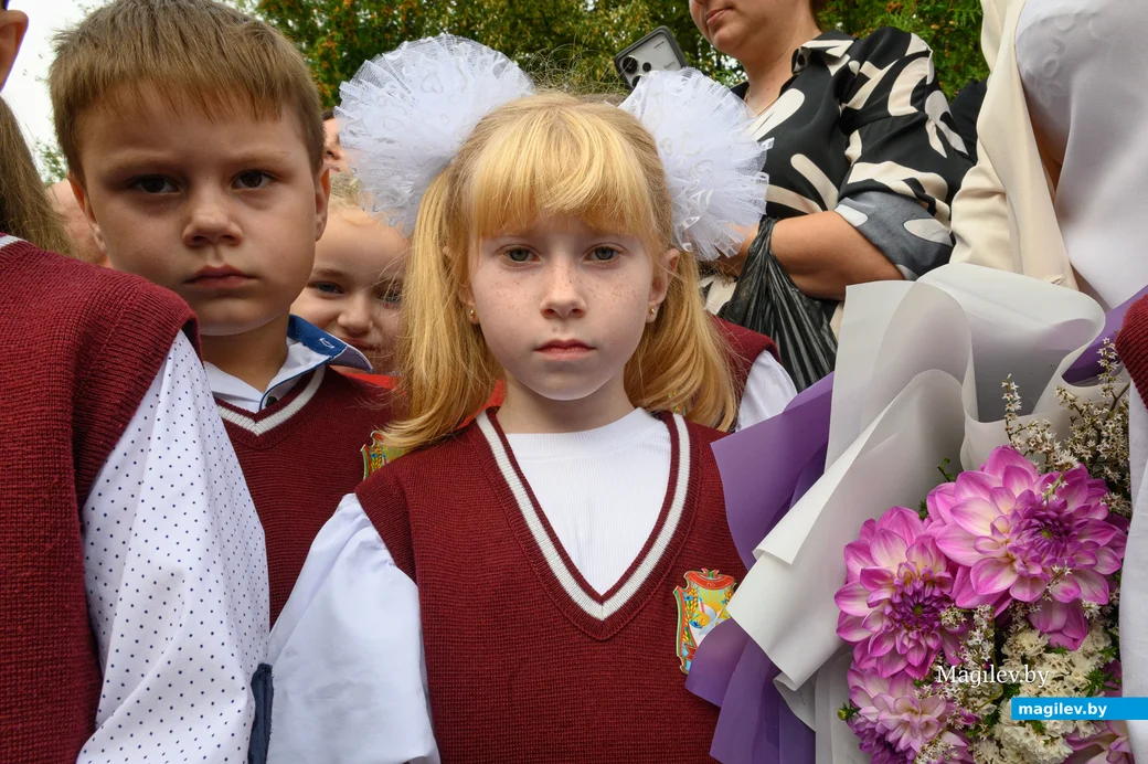 02.09.2024. Ул.Семенова,34. Начало учебного года в средней школе №17