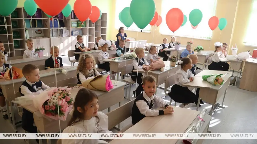 02.09.2024г. В Могилеве в торжественной обстановке открыли среднюю школу №24 им. К.М. Симонова в районе улиц Стасова и Гришина. Фото БЕЛТА