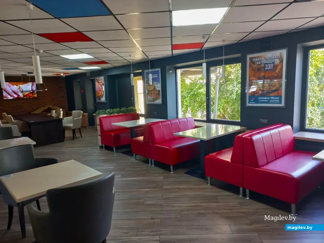 Август 2024 г., Могилев. В пиццерии «Доминос» (бывший «Пингвин»).