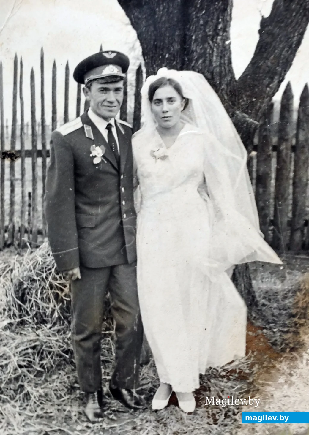 1970 год. Свадьба Ольги и Геннадия Домашевских. Фото сделано в Заполье.
