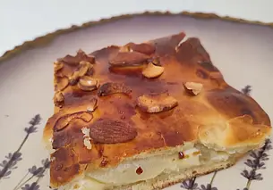 Готовим сами: сырный пирог с грушами