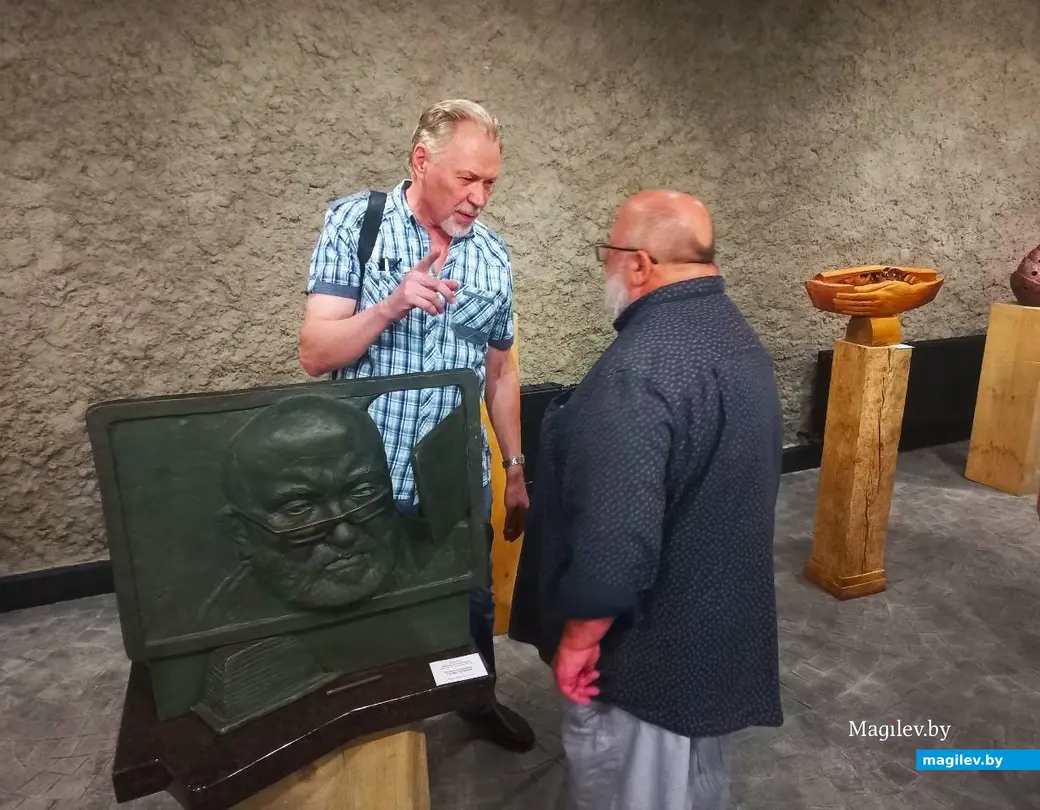 06.09.2024, Могилев, артцентр «У Молчанова». Открытие выставки «Формообразование».