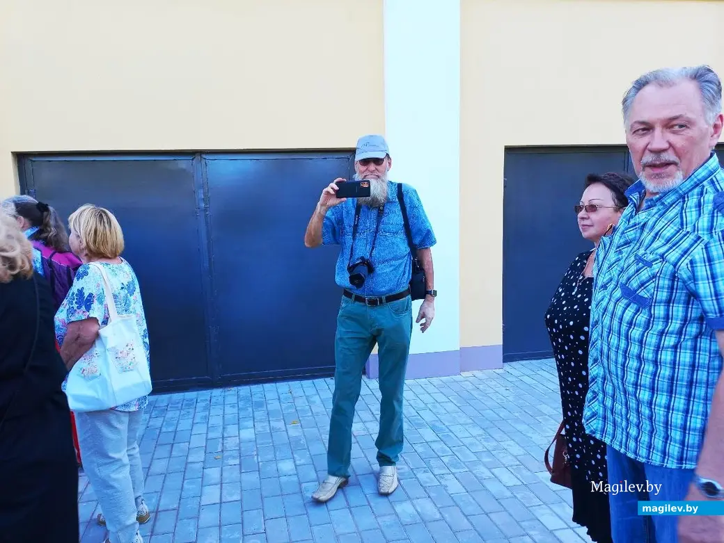 06.09.2024, Могилев, артцентр «У Молчанова». Открытие выставки «Формообразование».