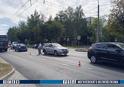 Отвлекся за рулем: в Могилеве в ДТП попали четыре автомобиля одновременно