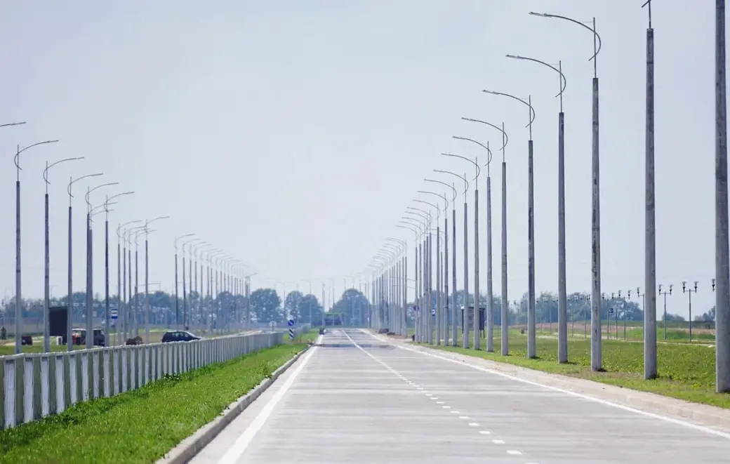 Сентябрь 2024 г. Могилев, идет к завершению строительство третьей очереди дороги-дублера улиц Якубовского-Загородное шоссе.