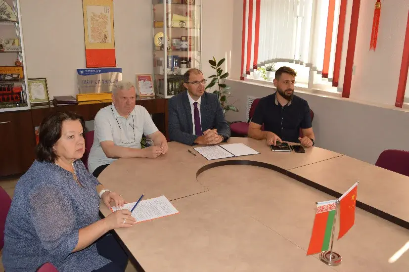 Сентябрь 2024г. Могилев, МГУ имени Кулешова. Церемония подписания Соглашения о создании Института Конфуция с Хэйхэским университетом.