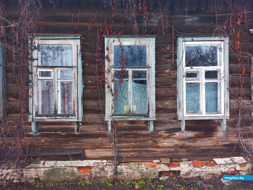 Домик по улице Первой железнодорожной. Могилев, зима, 2023 г.