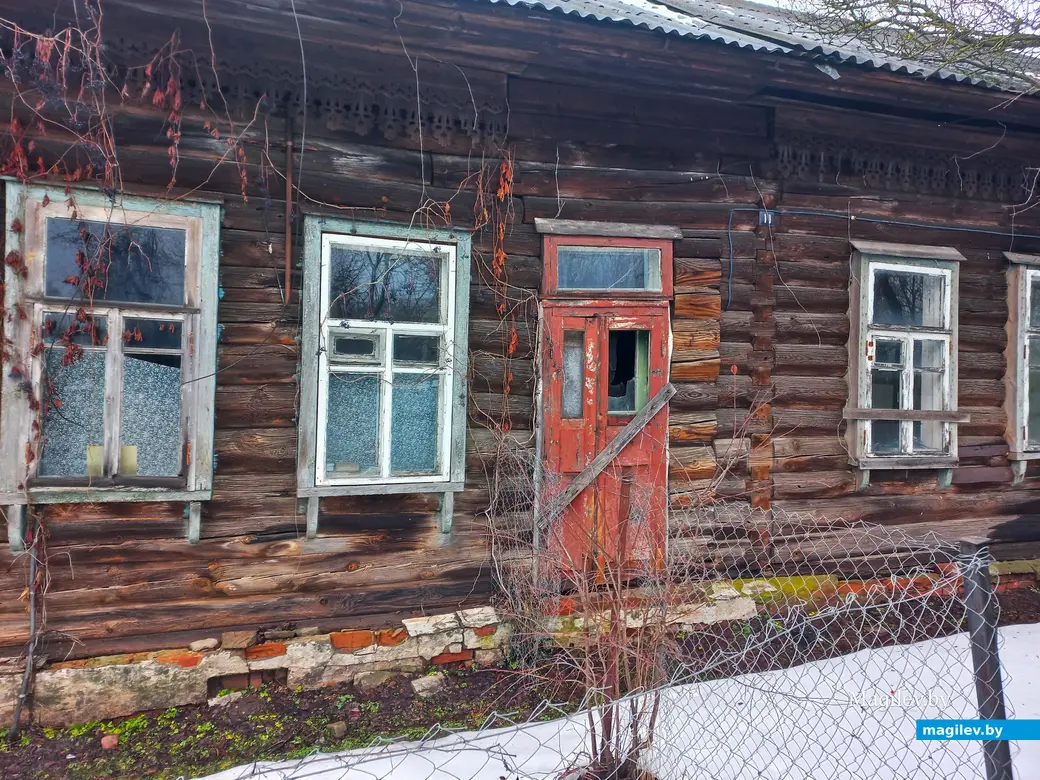 Домик по улице Первой железнодорожной. Могилев, зима, 2023 г.