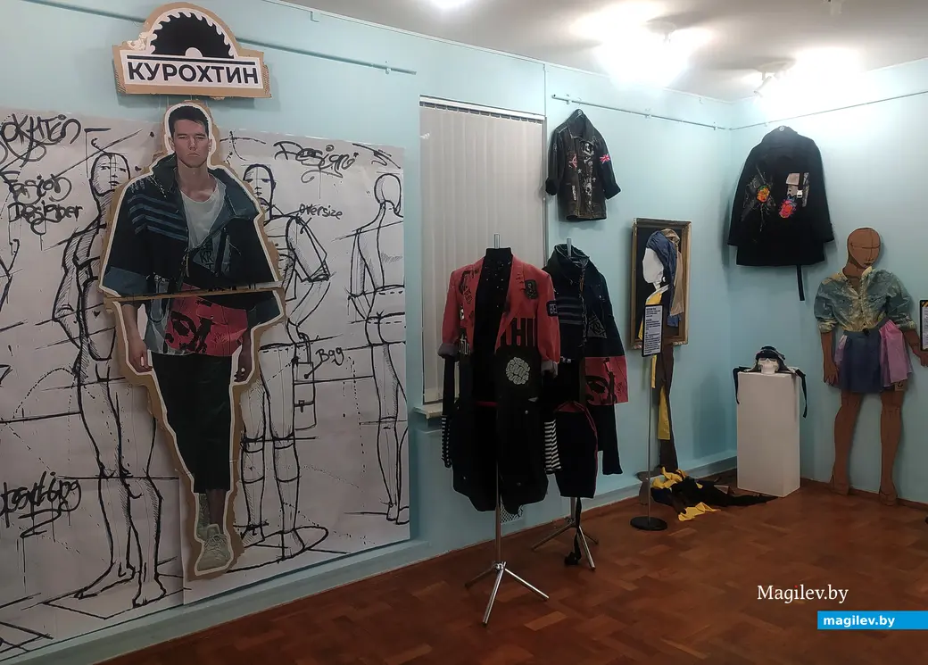 Выставка «ЭКО-апсайклинг от Сергея Курохтина». Картинная галерея Г.Х.Ващенко. Гомель, 6 января 2024 г.