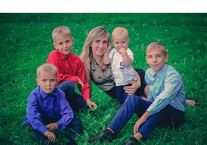 «11 лет в родительском комитете». Каково это – «работать» мамой 5 детей?