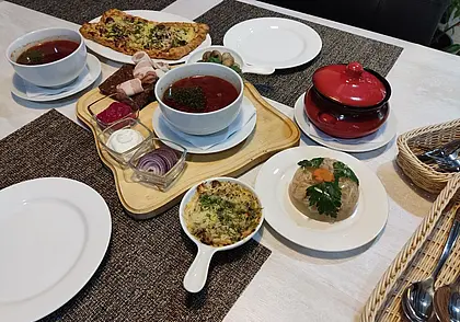 Фестиваль еды «Зімовы смак»: пирог и колдуны в кафе «СтанЪ» шедевральные. А какие грибочки!