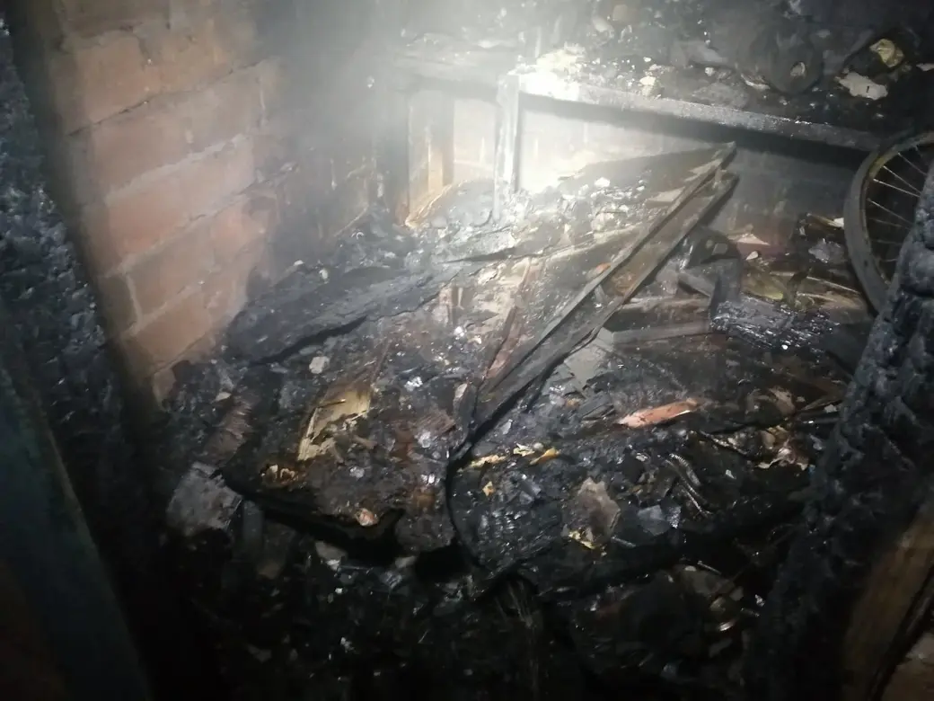 20.01.2024. Бобруйск. Пожар в доме по ул. Черняховского.