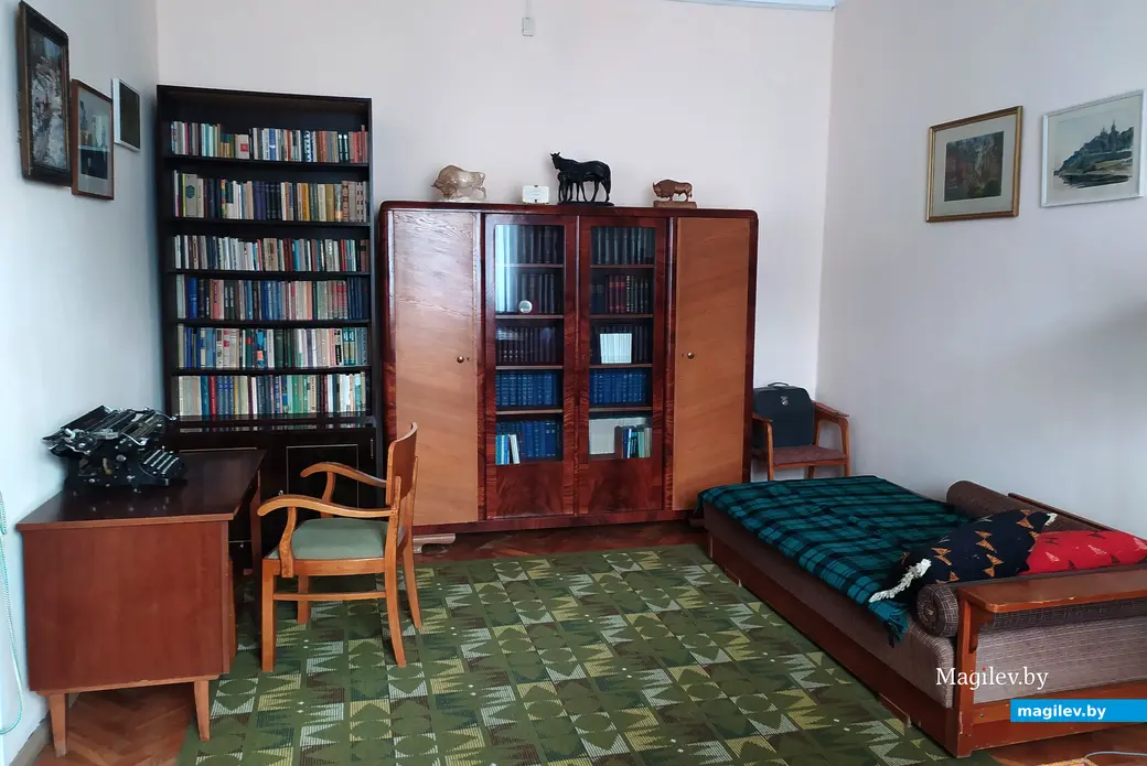 12 января 2024. Минск, ул. Карла Маркса, 30. Литературный музей Петруся Бровки.