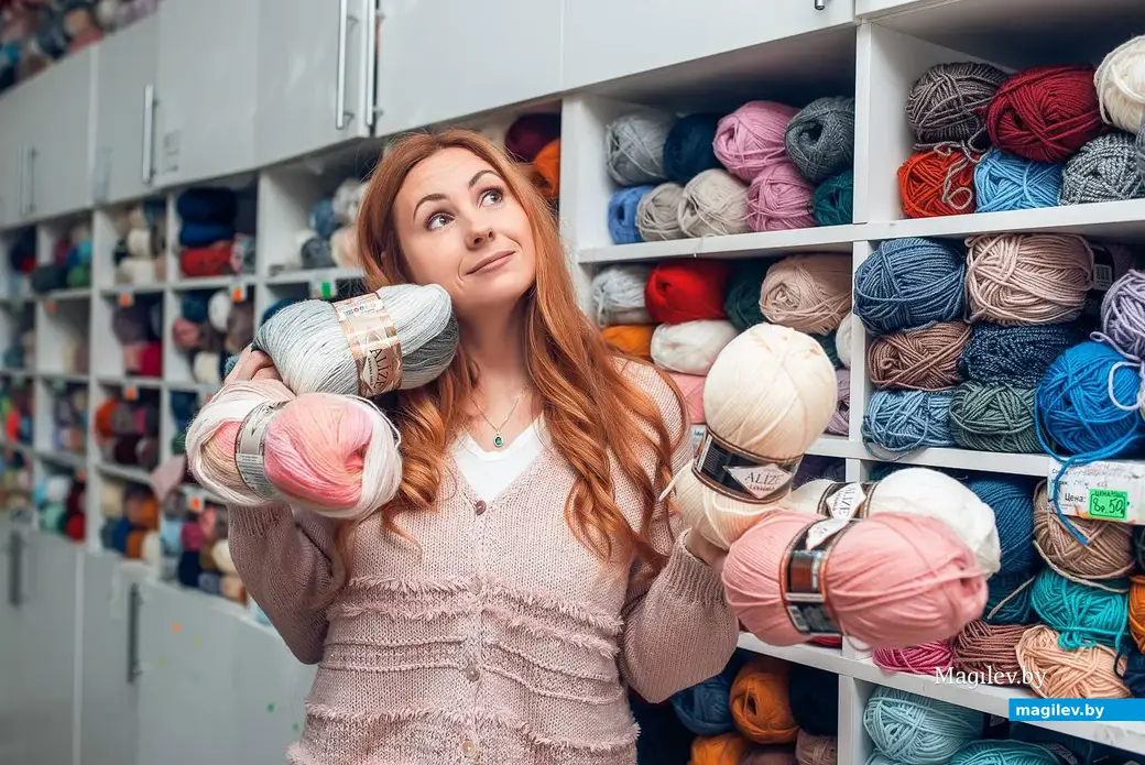 Могилев, 2024 г. Магазин «Miya.by». Пряжа и шерсть в мотках и бобинах.