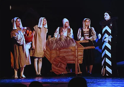 Семь премьерных спектаклей: афиша Могилевского драмтеатра на февраль