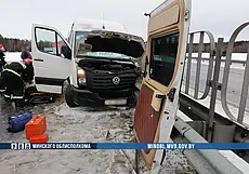 Маршрутка была на «лысой» резине: в ДТП на трассе Минск - Могилев пострадали 8 человек