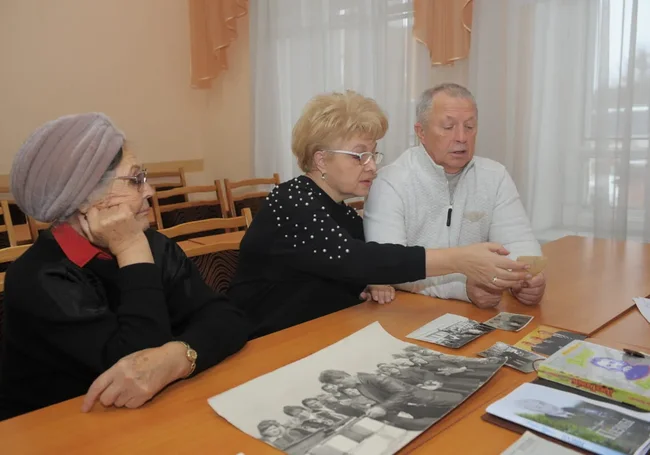 Личные вещи и документы известных бобруйчан передали в дар музею. Фотофакт