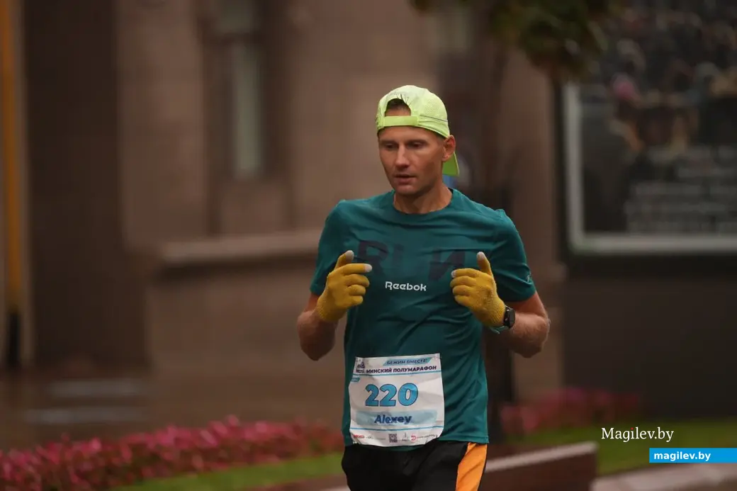 Минск, 2022 г. Как начать бегать. Алексей – участник полумарафона 2022 г.