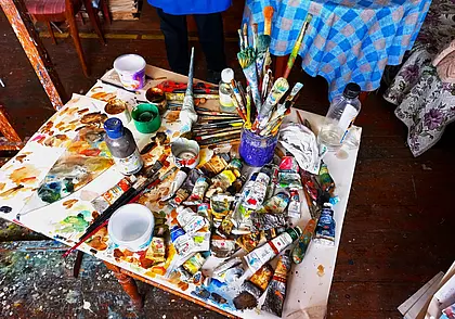 Расшифровка «кода» могилевского художника Игоря Адамовича: попытка номер один