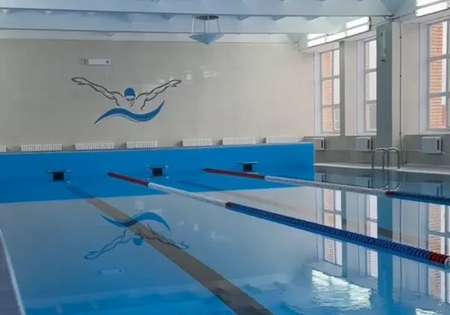 В Малой Боровке в Могилеве после ремонта открывается школьный бассейн – поплавать в нем смогут не только ученики