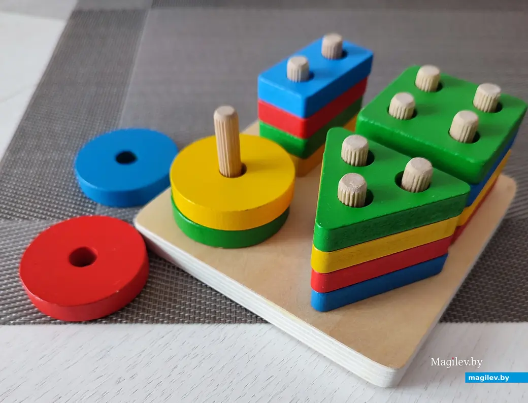 От машинок до горки. Что подарить годовалому ребенку и во сколько обойдутся подарки.