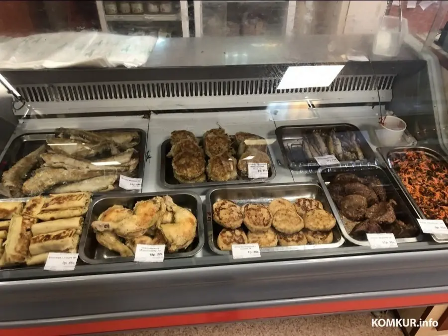 Январь 2024 года. В буфете больницы.