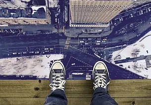 Подросток угрожает родителям суицидом. А если это не просто шантаж? Комментирует психолог