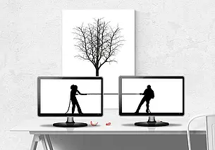 Разделить общее имущество супругам поможет нотариус