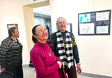 «Весна пришла, весне — улыбки». Яркая юмористическая выставка открылась в Могилеве