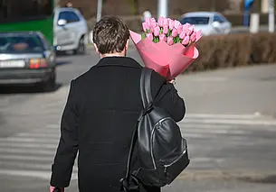 Основные изменения в марте-2025: зарплата у медперсонала, налоги, новый чартер