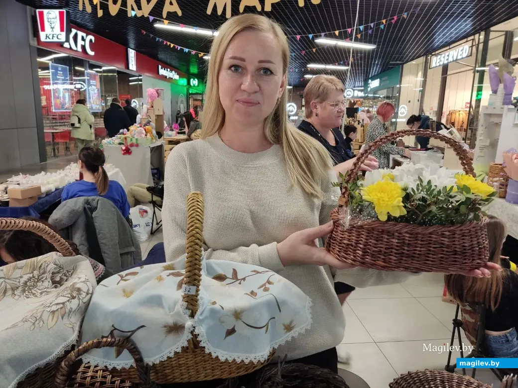 8.03.2024 г. Могилев, ярмарка изделий ручной работы Klukva Маркет. Анастасия Кажапенько и ее корзинки