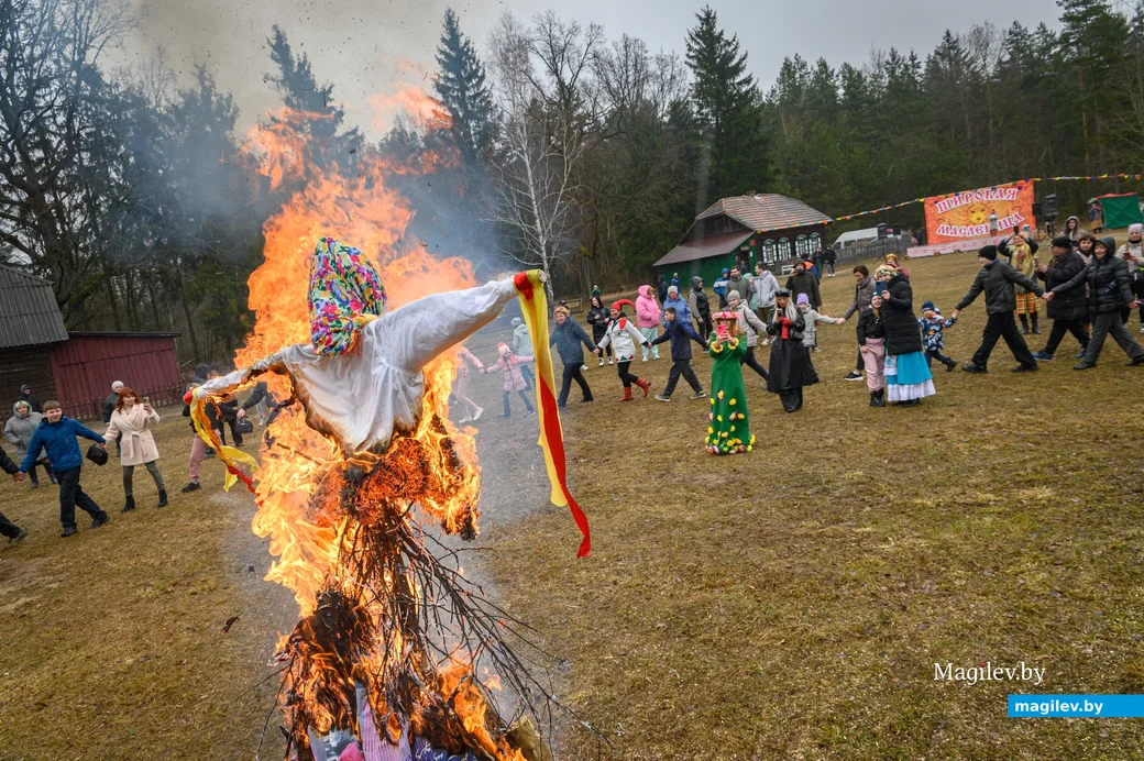 17.03.2024. Музей народной архитектуры в д.Глуша. Праздник «Широкая масленица» в Центре народных