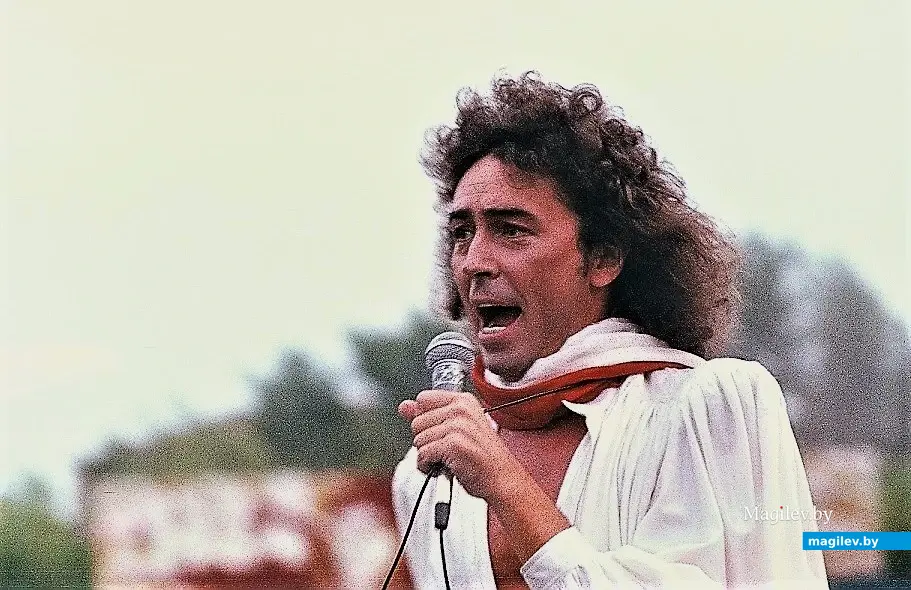 1984 г., Могилев, стадион «Спартак». Концерт Валерия Леонтьева.