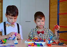 Лепка для детей: что делать, чтобы ребенок не наелся пластилина