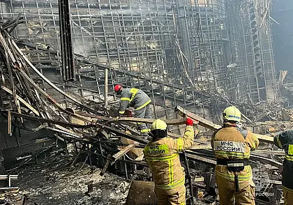 Число погибших при теракте в подмосковном Красногорске достигло 137 человек