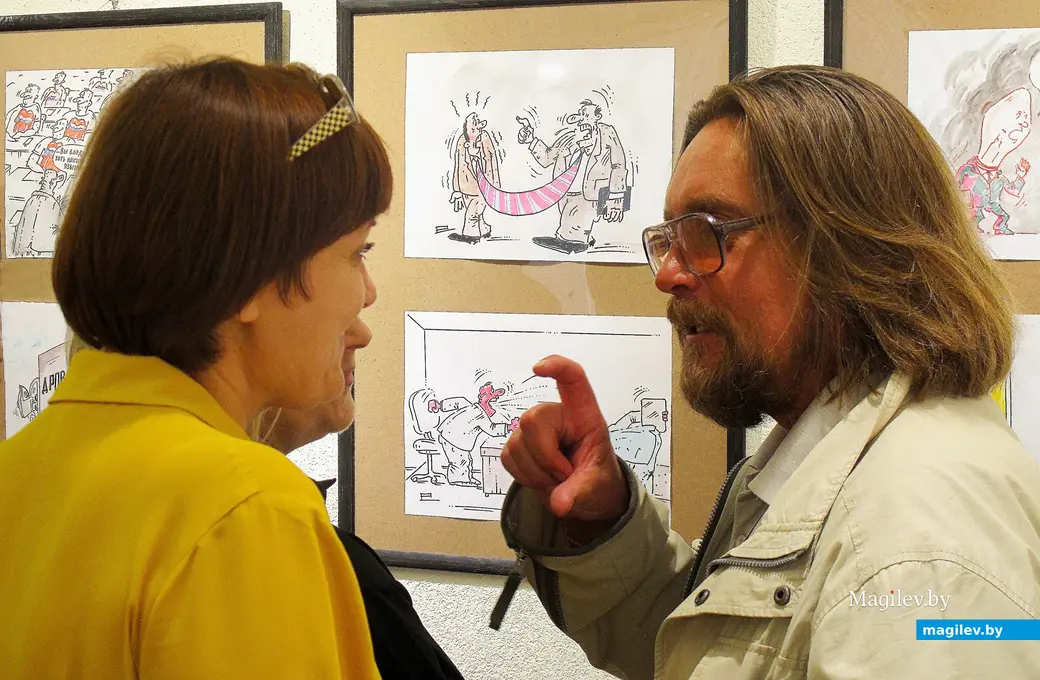 2017 г., Могилев. Иногда над карикатурой стоит призадуматься, поразмышлять. Может, даже с кем-то обменяться впечатлениями... И все равно остаться неудовлетворенным.